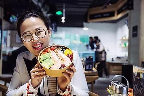 明星幕后揭秘：如何免费获取黄色软件下载免费官方版，开启无限探索